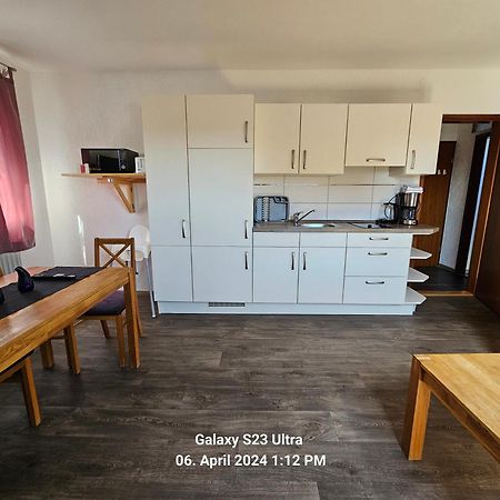 Ferienwohnung Mond&Wasser 1 Norden Bagian luar foto