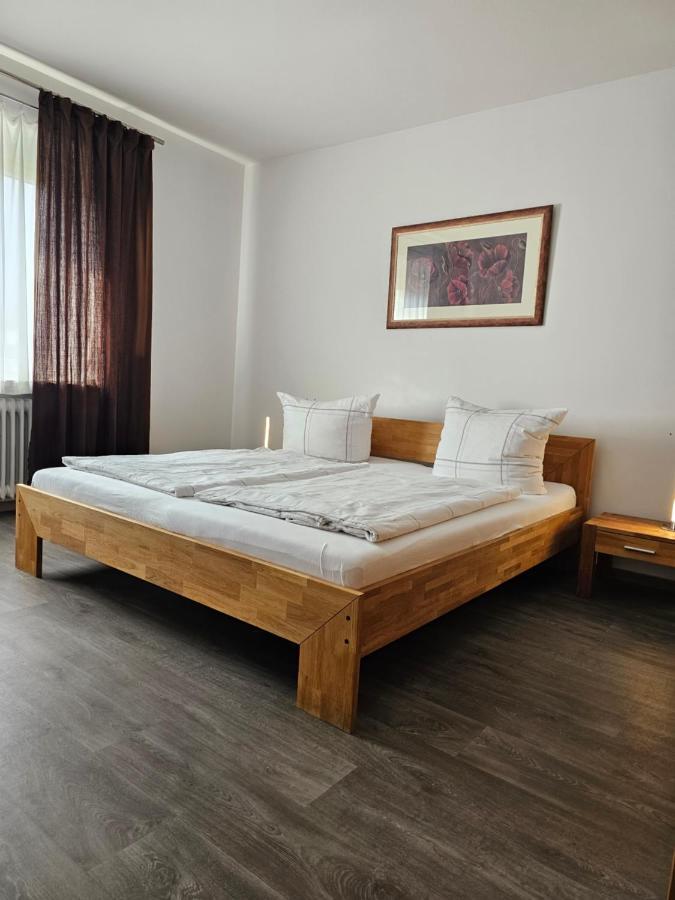 Ferienwohnung Mond&Wasser 1 Norden Bagian luar foto