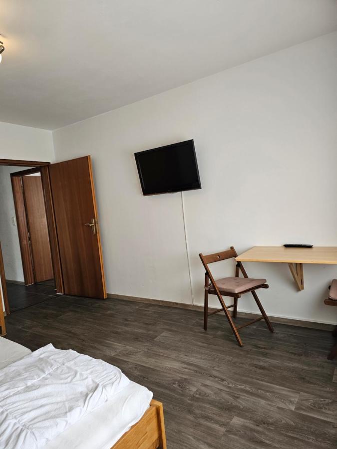 Ferienwohnung Mond&Wasser 1 Norden Bagian luar foto