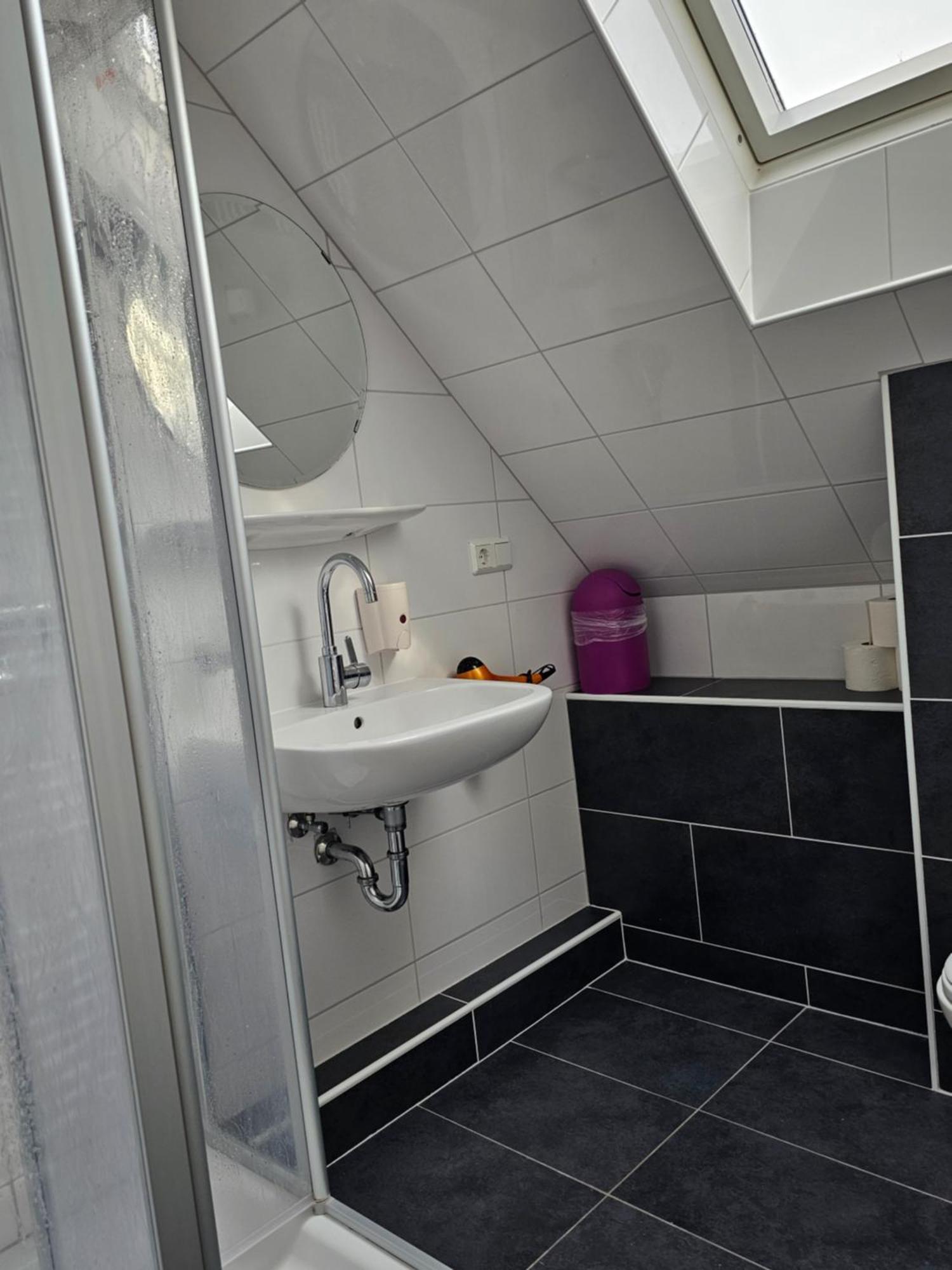 Ferienwohnung Mond&Wasser 1 Norden Bagian luar foto